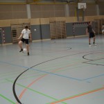 Die Schüler wärmen sich auf.